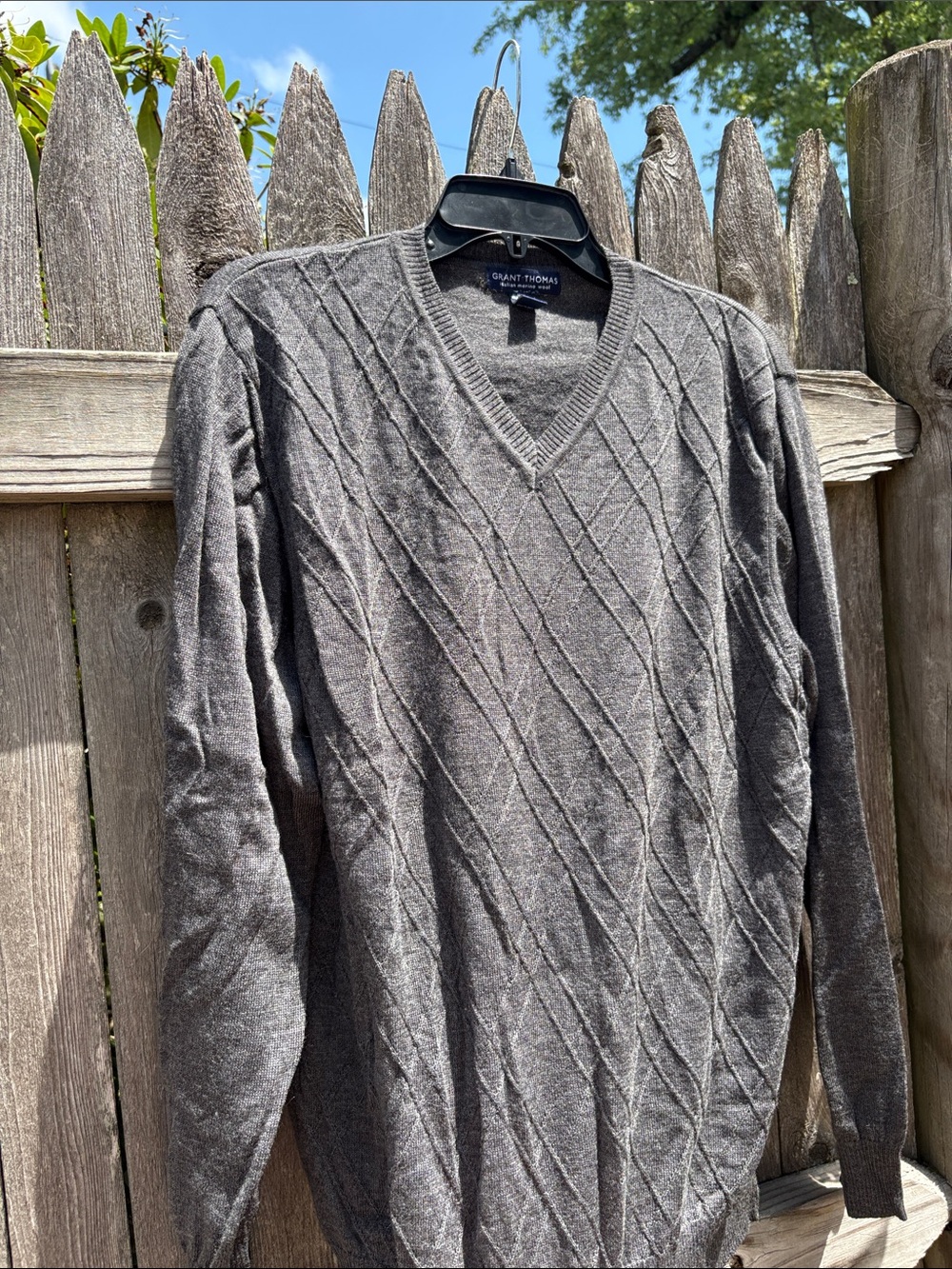 Grant Thomas large Italian merino wool sweater!